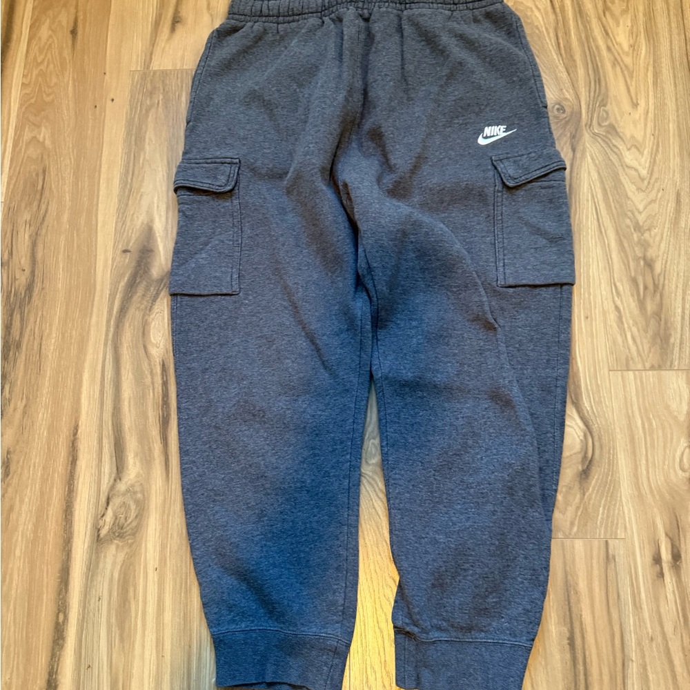 Nike Men’s Gray Cargo Joggers